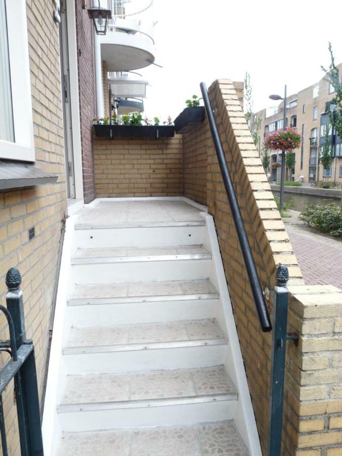Bij Paul In Almere Eksteriør billede